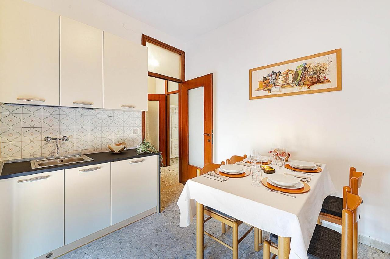 Residenza Dalia&Lea Apartment เวโรนา ภายนอก รูปภาพ