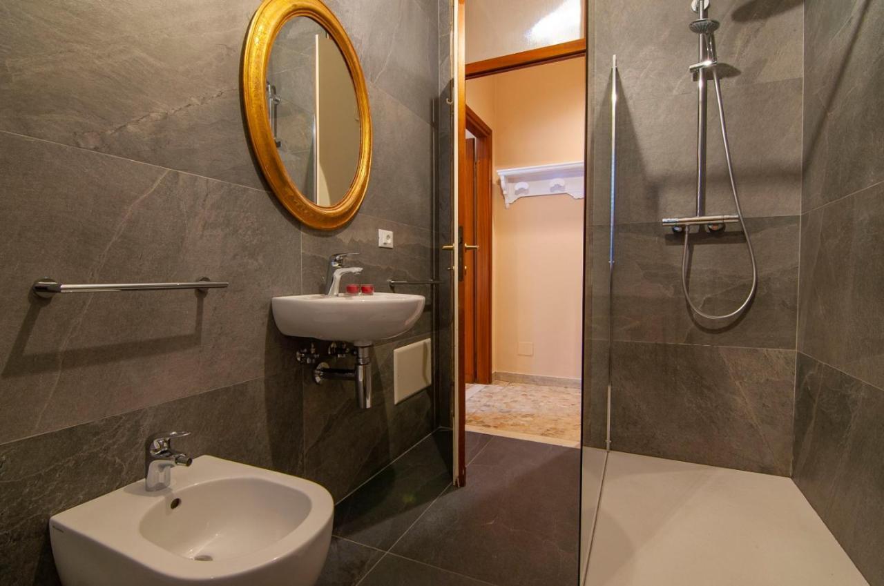 Residenza Dalia&Lea Apartment เวโรนา ภายนอก รูปภาพ