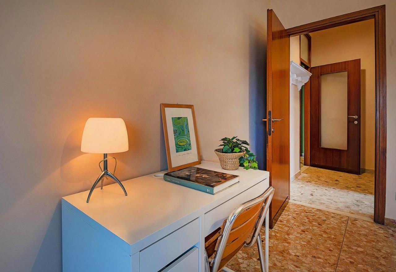 Residenza Dalia&Lea Apartment เวโรนา ภายนอก รูปภาพ