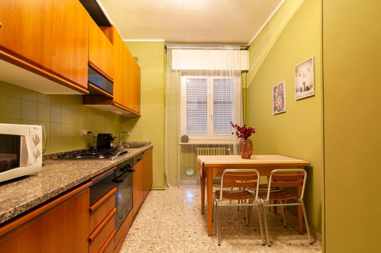 Residenza Dalia&Lea Apartment เวโรนา ภายนอก รูปภาพ