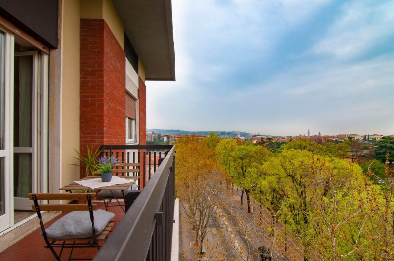 Residenza Dalia&Lea Apartment เวโรนา ภายนอก รูปภาพ